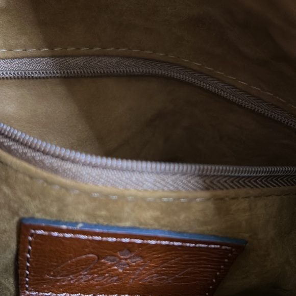 NWT, Patricia Nash tooled leather wristlet - Picture 12 of 15